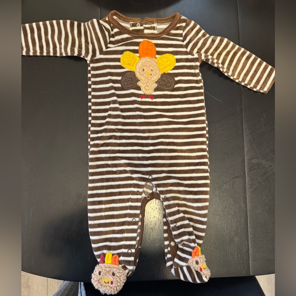 6-9m Thanksgiving Footie Pajamas
